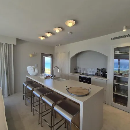 Beachfront House In Cesme Villa Emin Sitesi