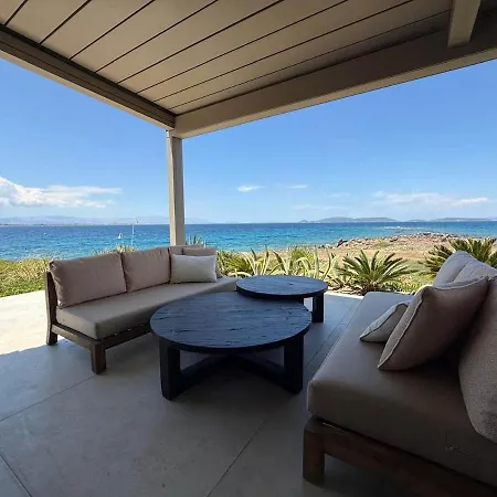 Beachfront House In Cesme Villa *