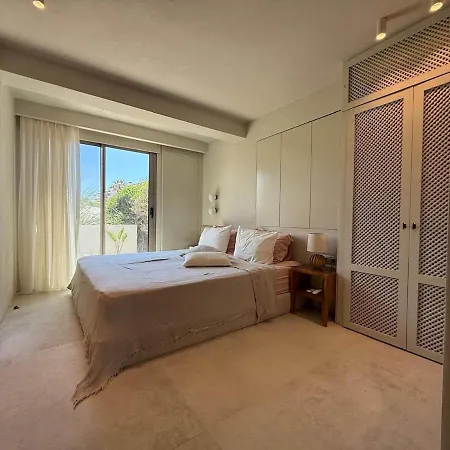 Beachfront House In Cesme *