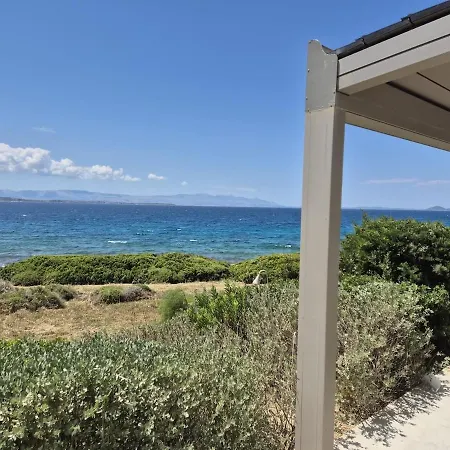 Beachfront House In Cesme *